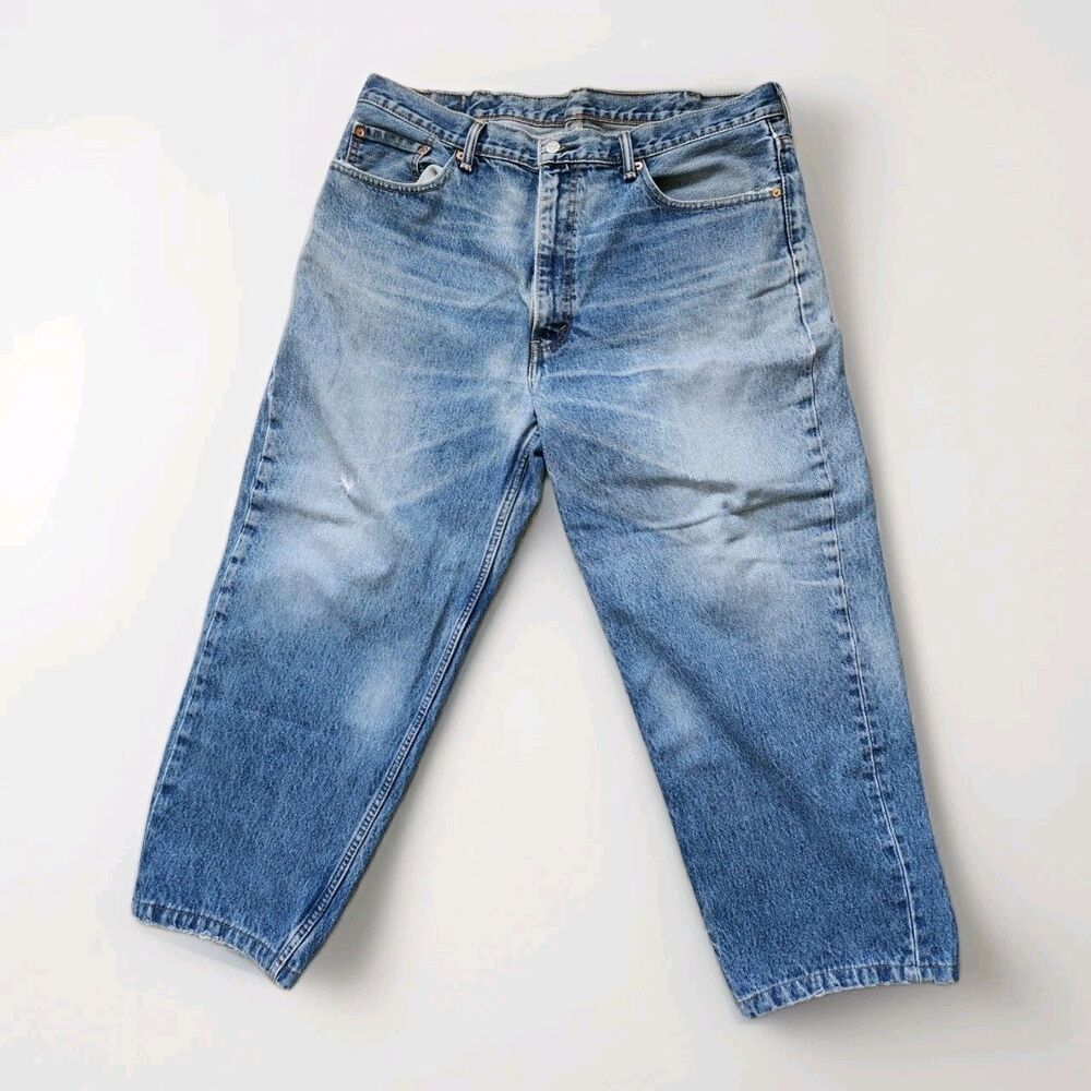 Levi’s Red Tab Jeans Mens 40x26 Distressed Blue Denim High Rise Short Inseam GUC